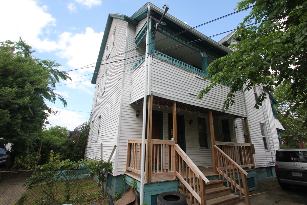 204 Eastern Avenue Springfield, MA 01109 - Photo 24 of 25 Gallery Image 24