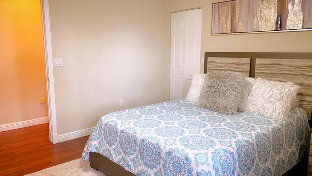 $949,999 | 6489 Marbletree Lane, Lake Worth, FL 33467