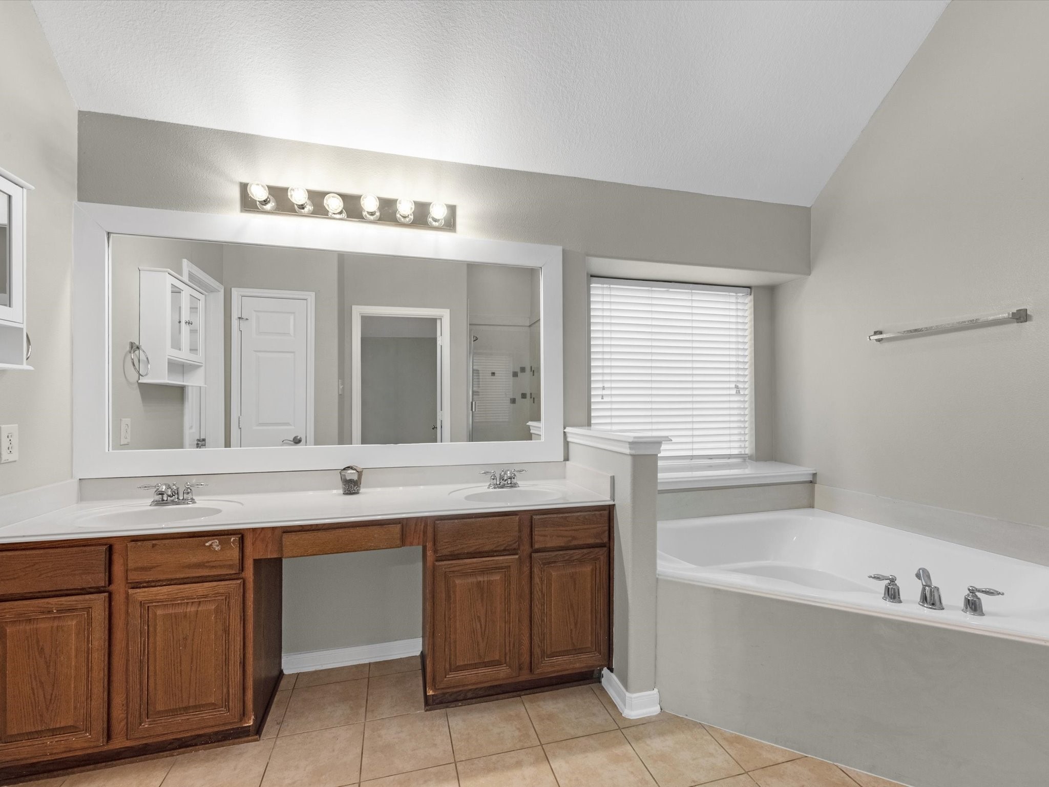 5122 Dripping Spring Avenue Baytown, TX 77523 - Photo 26 of 33
