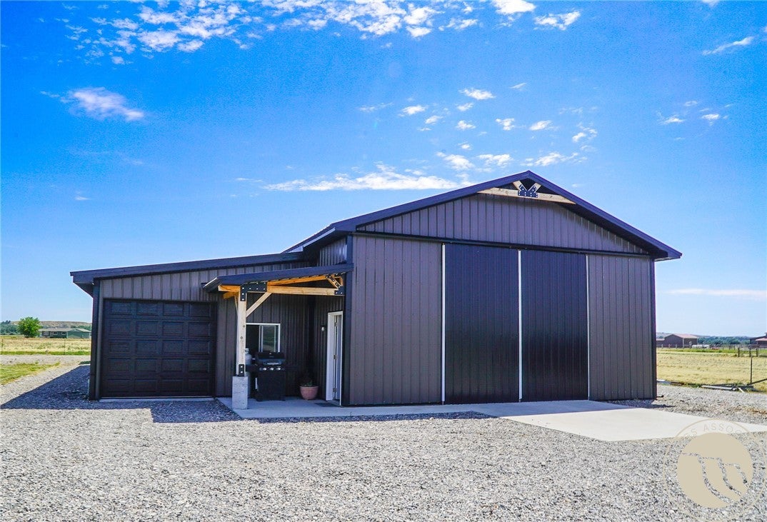 2160 Center Road Hardin, MT 59034 - Photo 2 of 27 Gallery Image 2