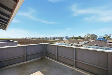 $799,000 | 1031 Colonel Way, Half Moon Bay, CA 94019