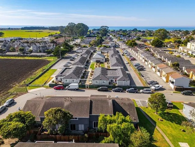 $799,000 | 1031 Colonel Way, Half Moon Bay, CA 94019