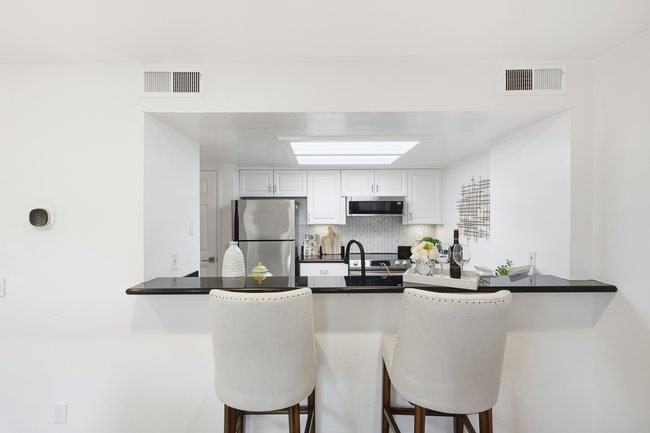 1031 Colonel Way Half Moon Bay, CA 94019 - Photo 10 of 55