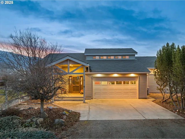 $839,900 | 19 Valley Heights Drive, Enterprise, OR 97828