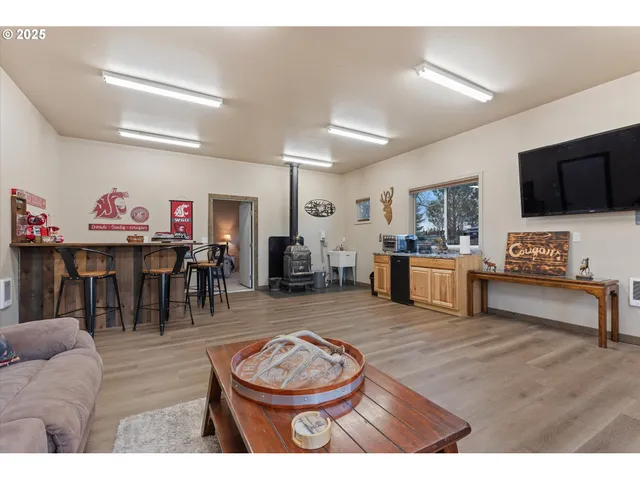 $839,900 | 19 Valley Heights Drive, Enterprise, OR 97828