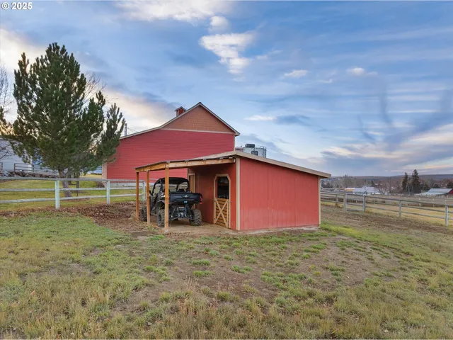 $839,900 | 19 Valley Heights Drive, Enterprise, OR 97828