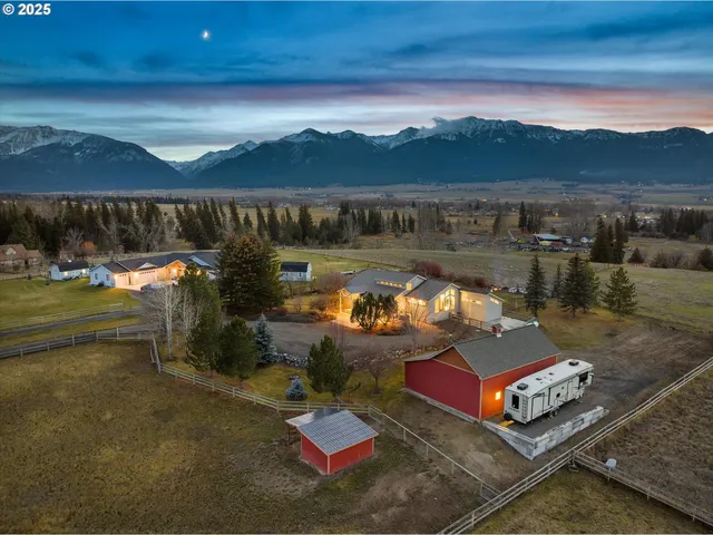 $839,900 | 19 Valley Heights Drive, Enterprise, OR 97828