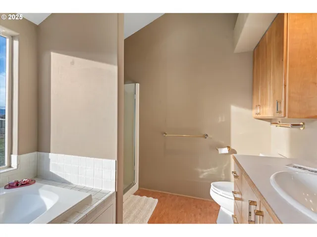 $839,900 | 19 Valley Heights Drive, Enterprise, OR 97828