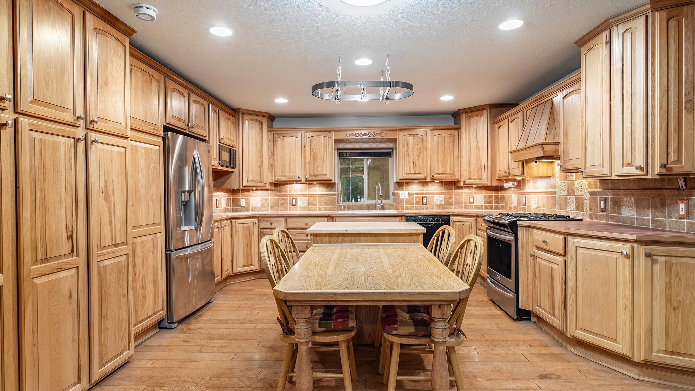 12621 East Blanchard Road Elk, WA 99009 - Photo 12 of 50