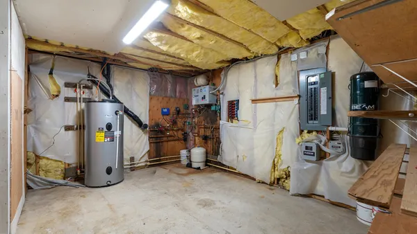 $1,299,000 | 12621 East Blanchard Road, Elk, WA 99009