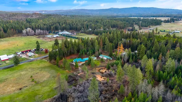 $1,299,000 | 12621 East Blanchard Road, Elk, WA 99009