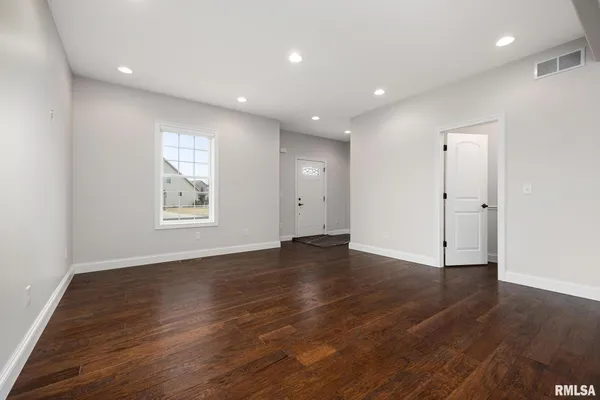 $639,000 | 737 Pintail Lane, Washington, IL 61571