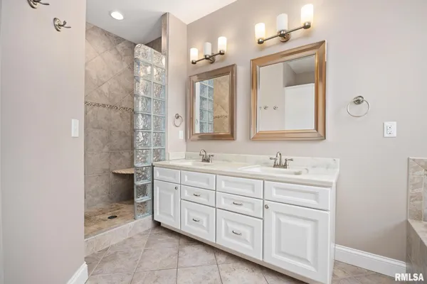 $639,000 | 737 Pintail Lane, Washington, IL 61571