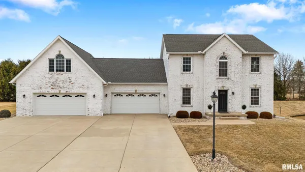 $639,000 | 737 Pintail Lane, Washington, IL 61571