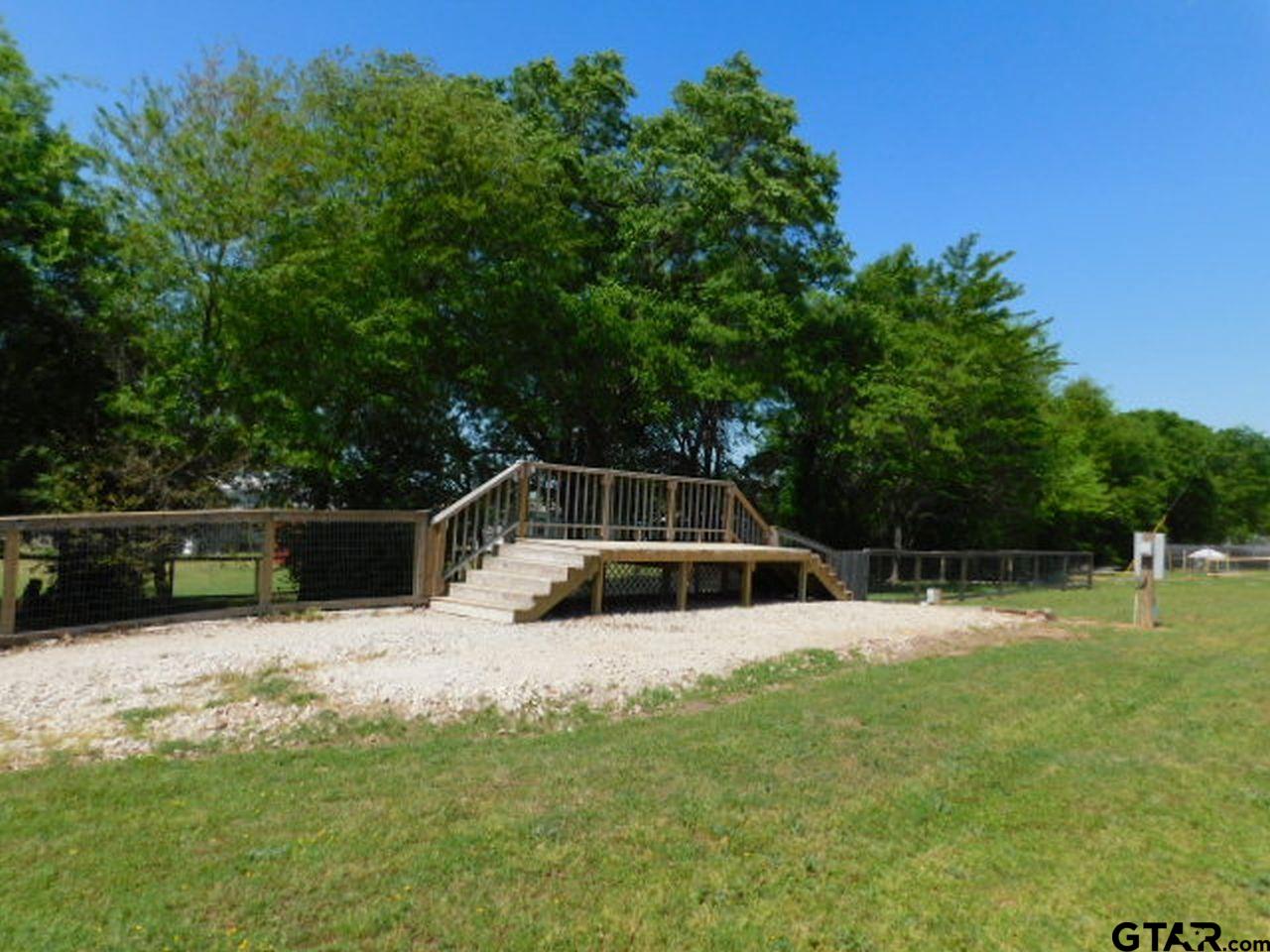 285 Caddo Quitman, TX 75783 - Photo 8 of 14