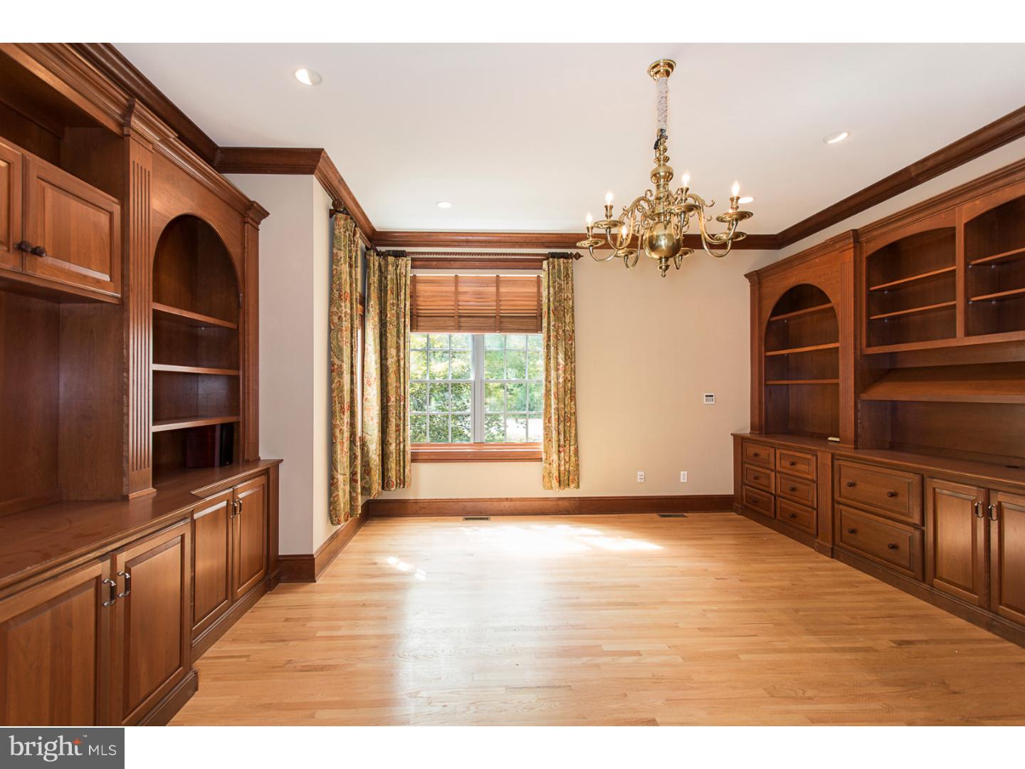 27 Running Cedar Road Princeton, NJ 08540 - Photo 11 of 25