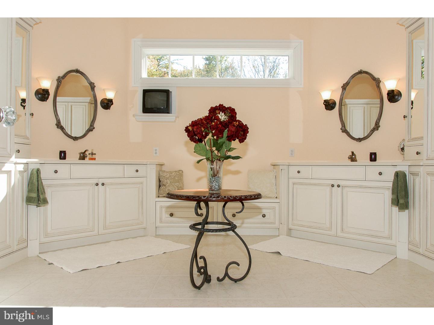 27 Running Cedar Road Princeton, NJ 08540 - Photo 14 of 25