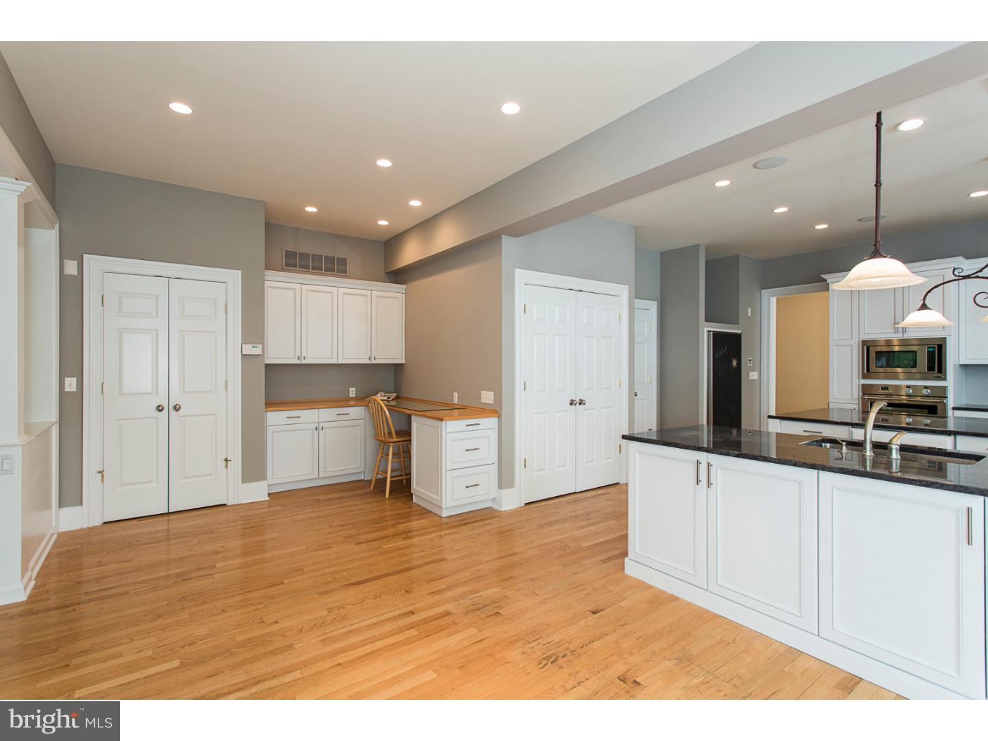 27 Running Cedar Road Princeton, NJ 08540 - Photo 8 of 25