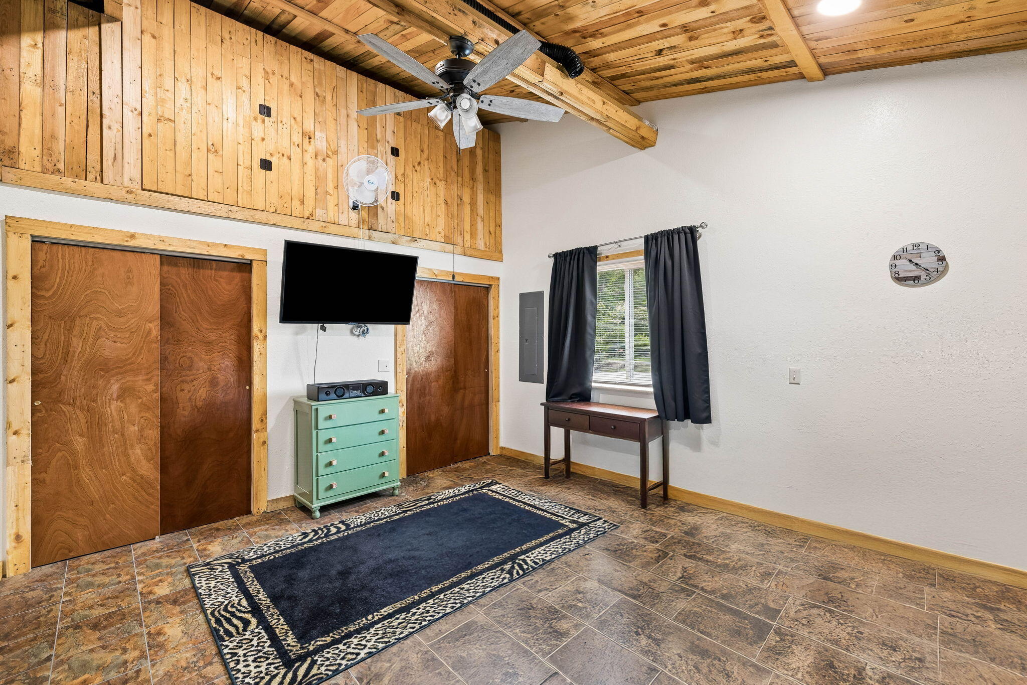 227 Hansen Road Freeport, FL 32439 - Photo 8 of 14 Array_227HansenRd-7