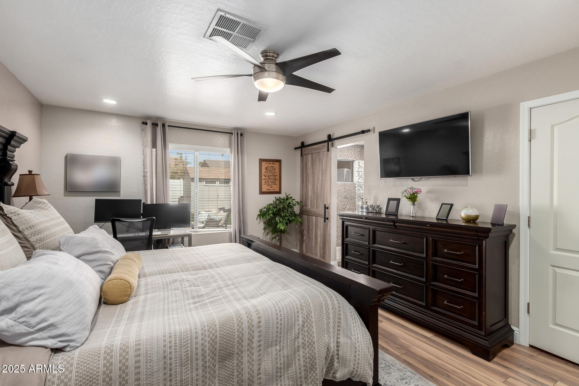 2064 East Devon Road Gilbert, AZ 85296 - Photo 16 of 33 16 - Devon