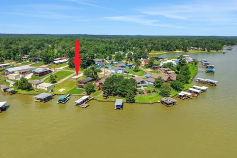 $240,000 | 321 East Woodland Shrs Drive, Point Blank, TX 77364
