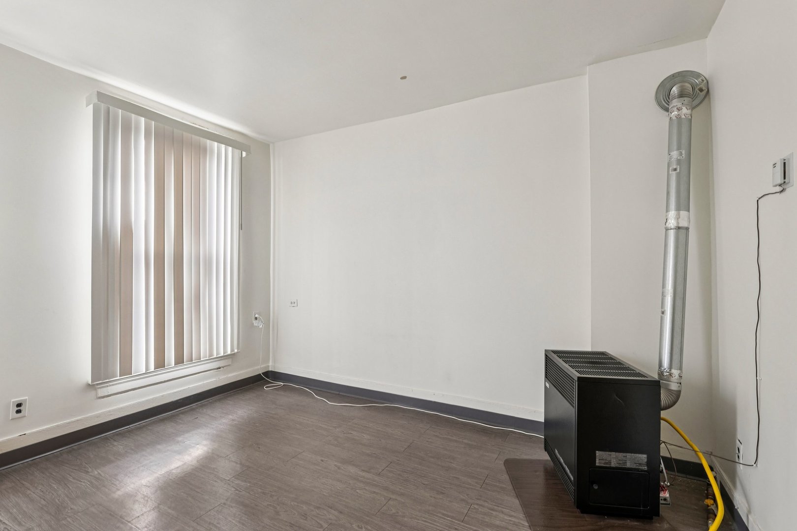 1908 South Loomis Street Chicago, IL 60608 - Photo 2 of 35