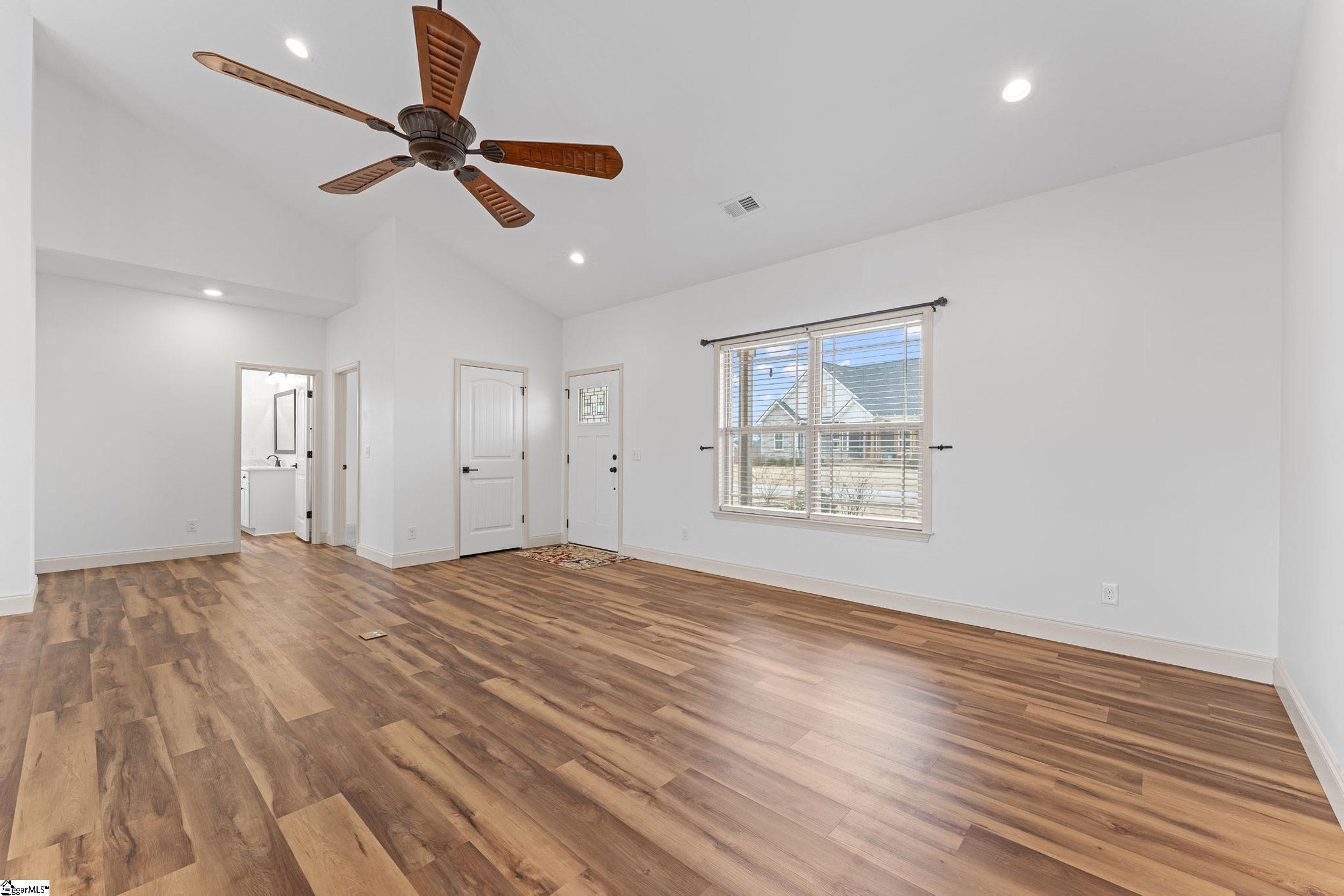 702 Cheyanne Court Greer, SC 29651 - Photo 5 of 48