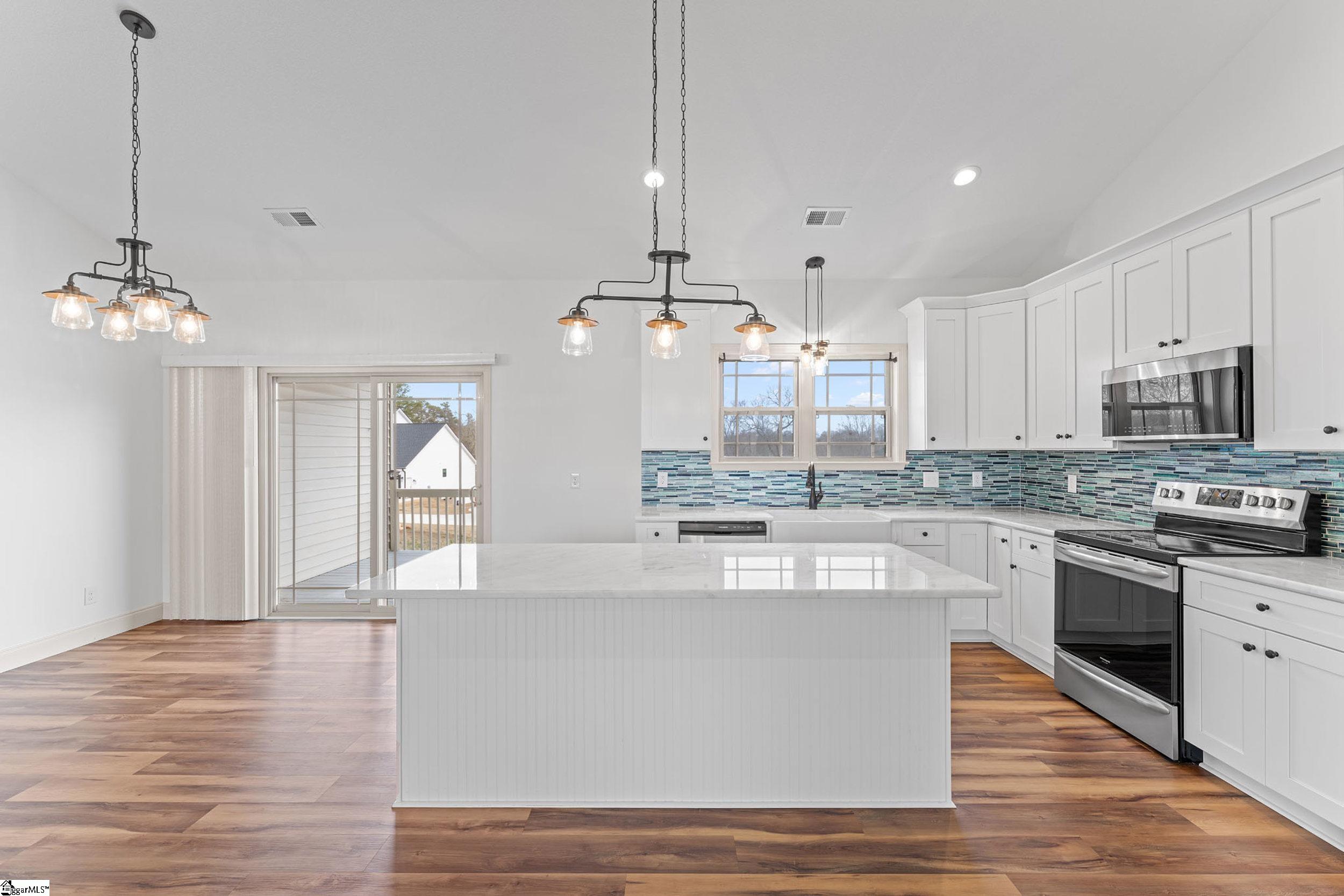 702 Cheyanne Court Greer, SC 29651 - Photo 6 of 48