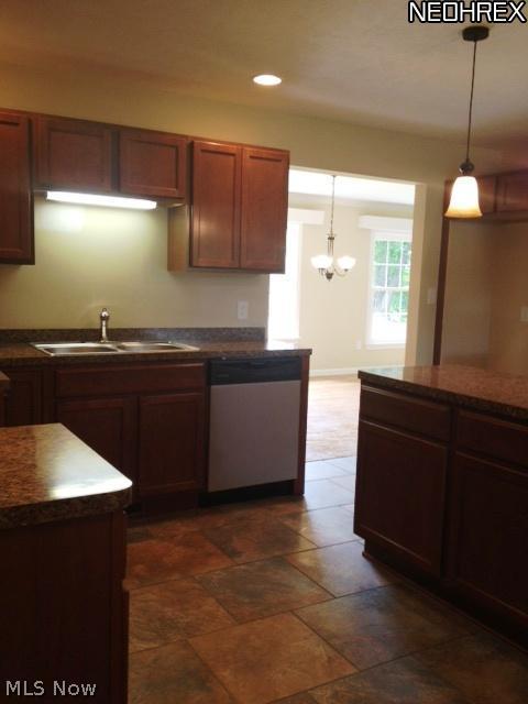 2124 Green Road Madison, OH 44057 - Photo 8 of 10