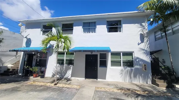 $1,650 | 1335 Southwest 8th Street, Unit 3, Miami, FL 33135