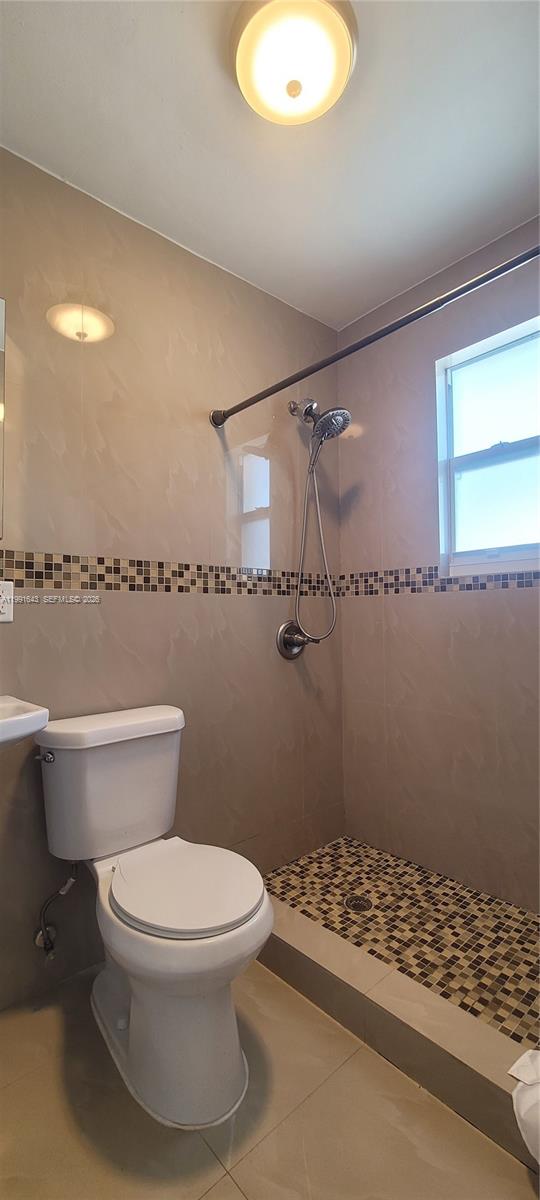 1335 Southwest 8th Street, Unit 3 Miami, FL 33135 - Photo 9 of 12