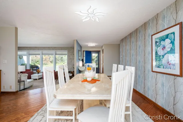 $400,000 | 12501 Pine Island Drive Northeast, Sparta, MI 49345