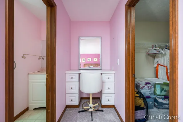 $400,000 | 12501 Pine Island Drive Northeast, Sparta, MI 49345