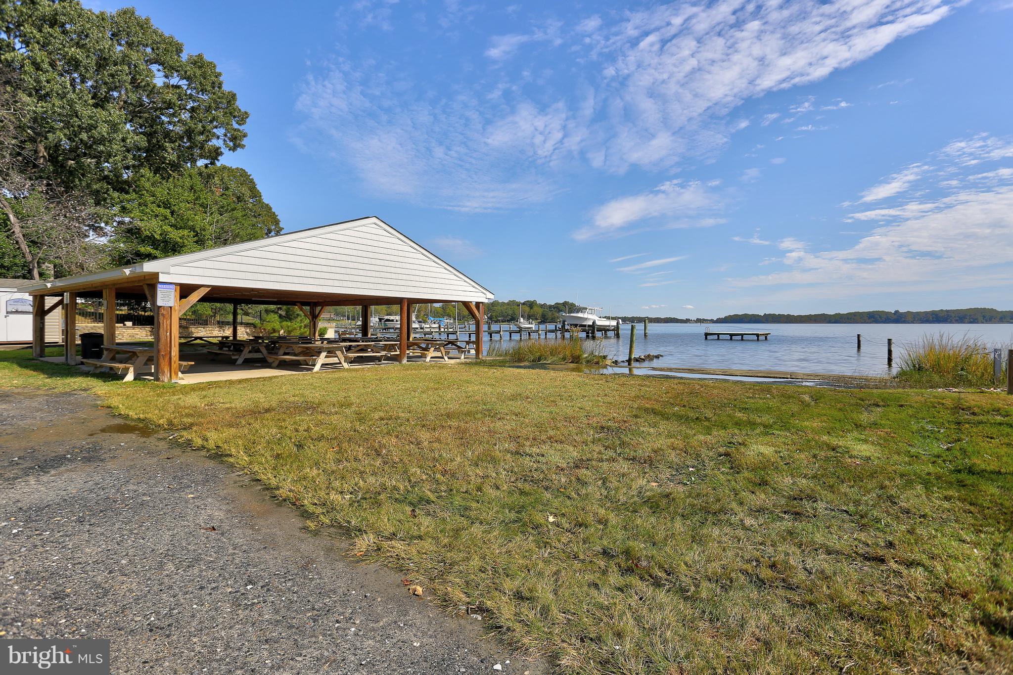 378 Dutch Ship Road Pasadena, MD 21122 - Photo 23 of 27 Community beach and pavillion
