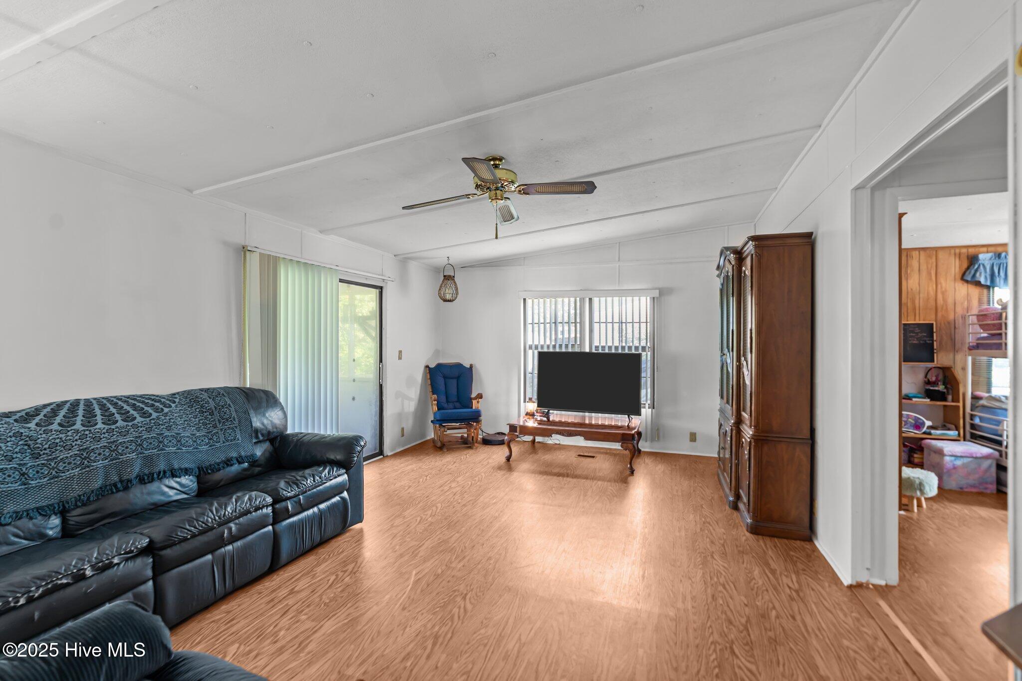 1850 Thorpe Landing Road Southwest Ocean Isle Beach, NC 28469 - Photo 11 of 30 den 2