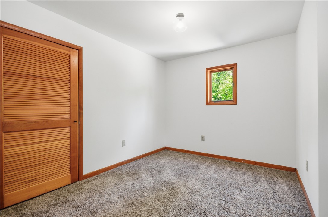 1298 Carradine Road Seneca, SC 29678 - Photo 26 of 43
