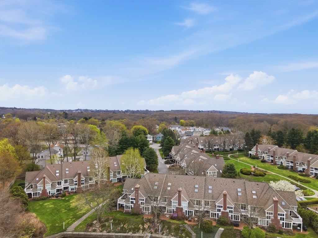 68 South Quinsigamond Avenue, Unit 4 Shrewsbury, MA 01545 - Photo 5 of 37 a view of city with ocean