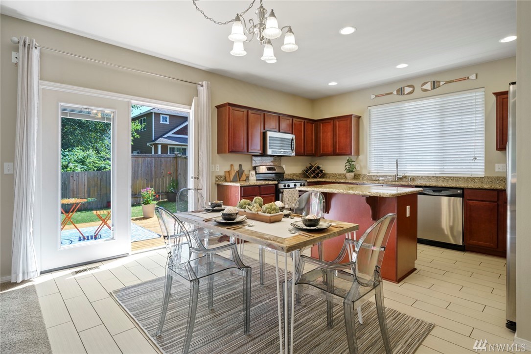 2633 179th Street Southeast Bothell, WA 98012 - Photo 6 of 31
