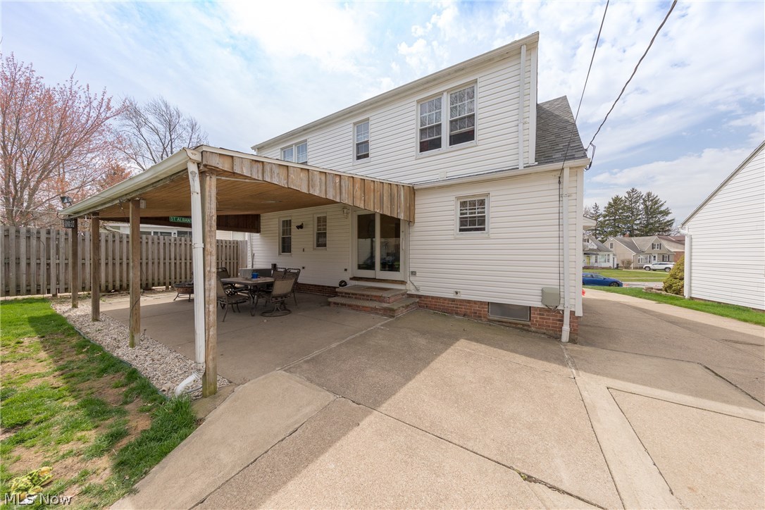 5035 North Barton Road Cleveland, OH 44124 - Photo 28 of 32