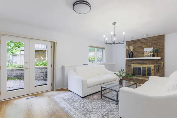 $599,000 | 1148 Hollybrook Drive, Wayzata, MN 55391