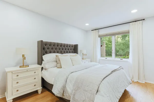 $599,000 | 1148 Hollybrook Drive, Wayzata, MN 55391