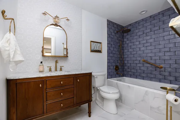 $599,000 | 1148 Hollybrook Drive, Wayzata, MN 55391