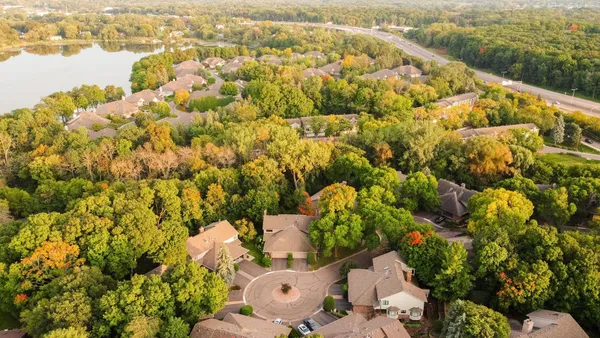 $599,000 | 1148 Hollybrook Drive, Wayzata, MN 55391