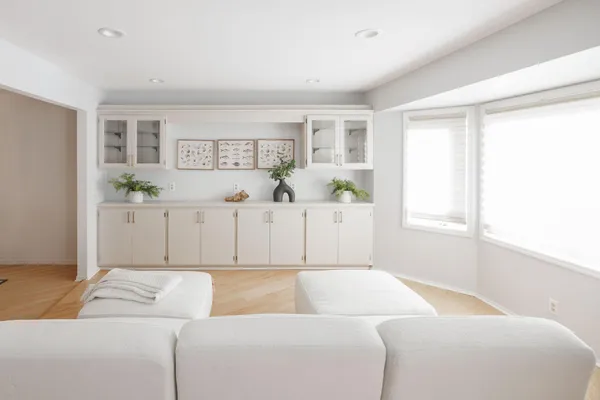 $599,000 | 1148 Hollybrook Drive, Wayzata, MN 55391