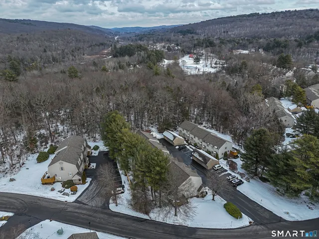 $240,000 | 1229 Winsted Road, Unit 93, Torrington, CT 06790