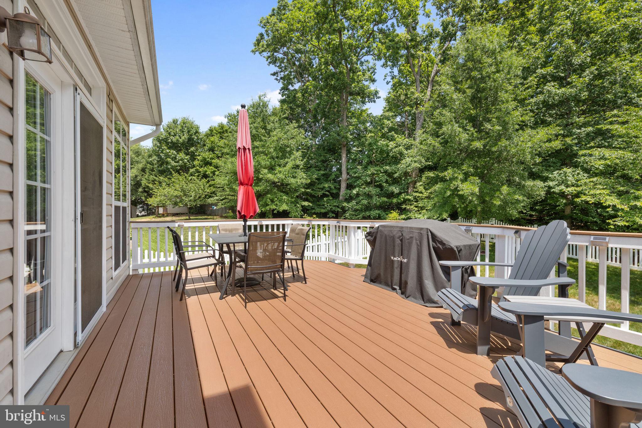 5413 Loggerhead Place Woodbridge, VA 22193 - Photo 40 of 48 Trex Deck