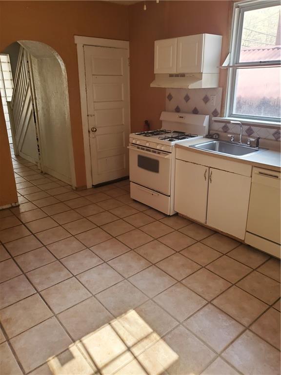 648 Mifflin Road Pittsburgh, PA 15207 - Photo 5 of 10 Gallery Image 5