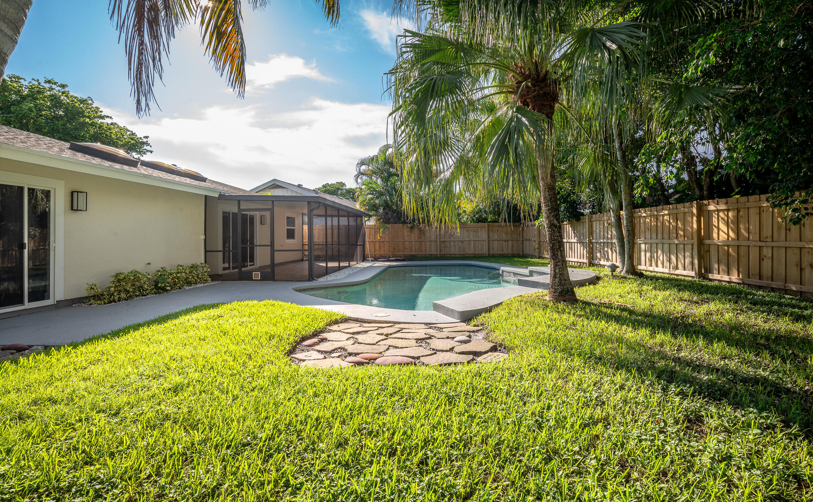 4126 Birchwood Drive Boca Raton, FL 33487 - Photo 43 of 70 77-8161-4126 Birchwood Ter-MLS