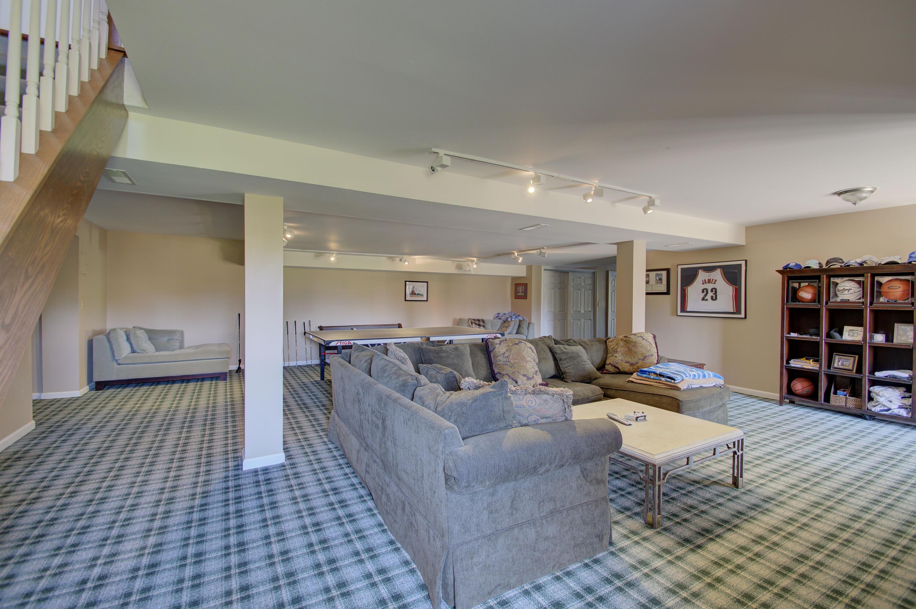 1526 Flintridge Road Florence, KY 41042 - Photo 30 of 39 Gallery Image 30