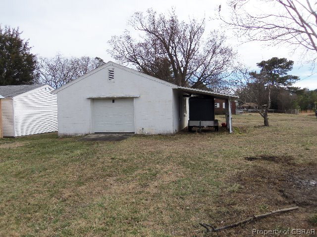 8676 Blakes View Road Hayes, VA 23072 - Photo 10 of 12 Gallery Image 10